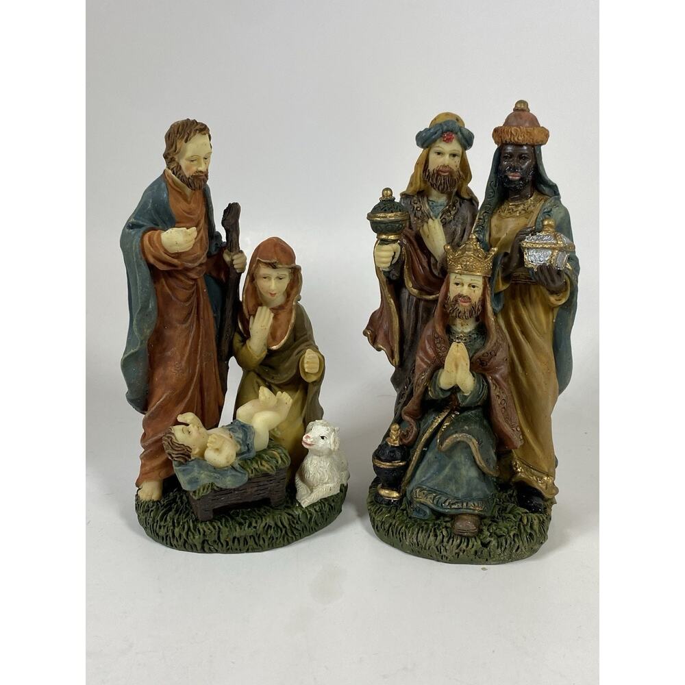 Past Times Nativity Set - Picture 2 of 8